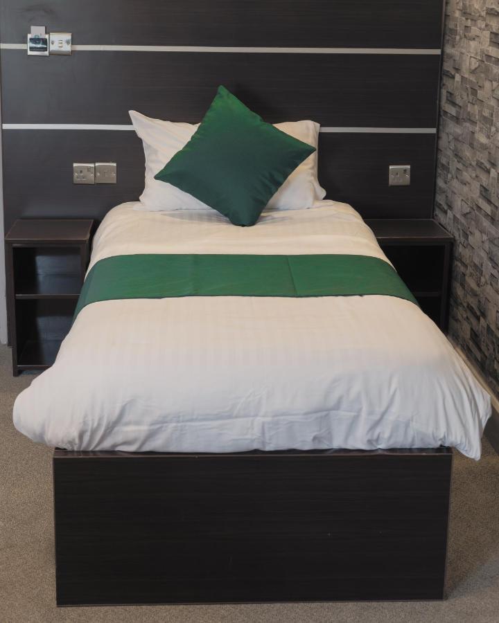 Best Western 에부베일 외부 사진