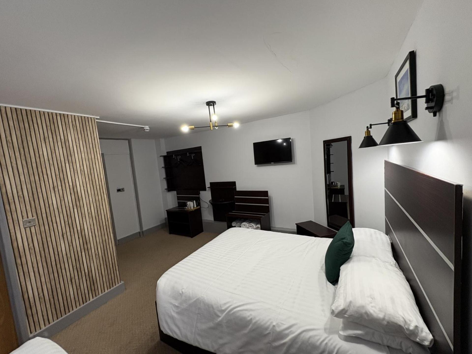 Best Western 에부베일 외부 사진
