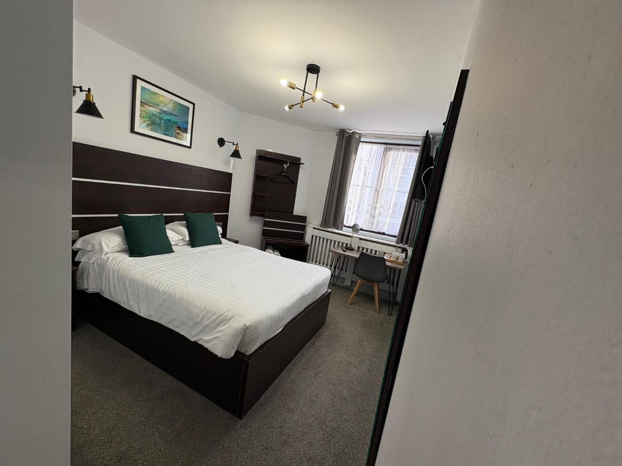 Best Western 에부베일 외부 사진