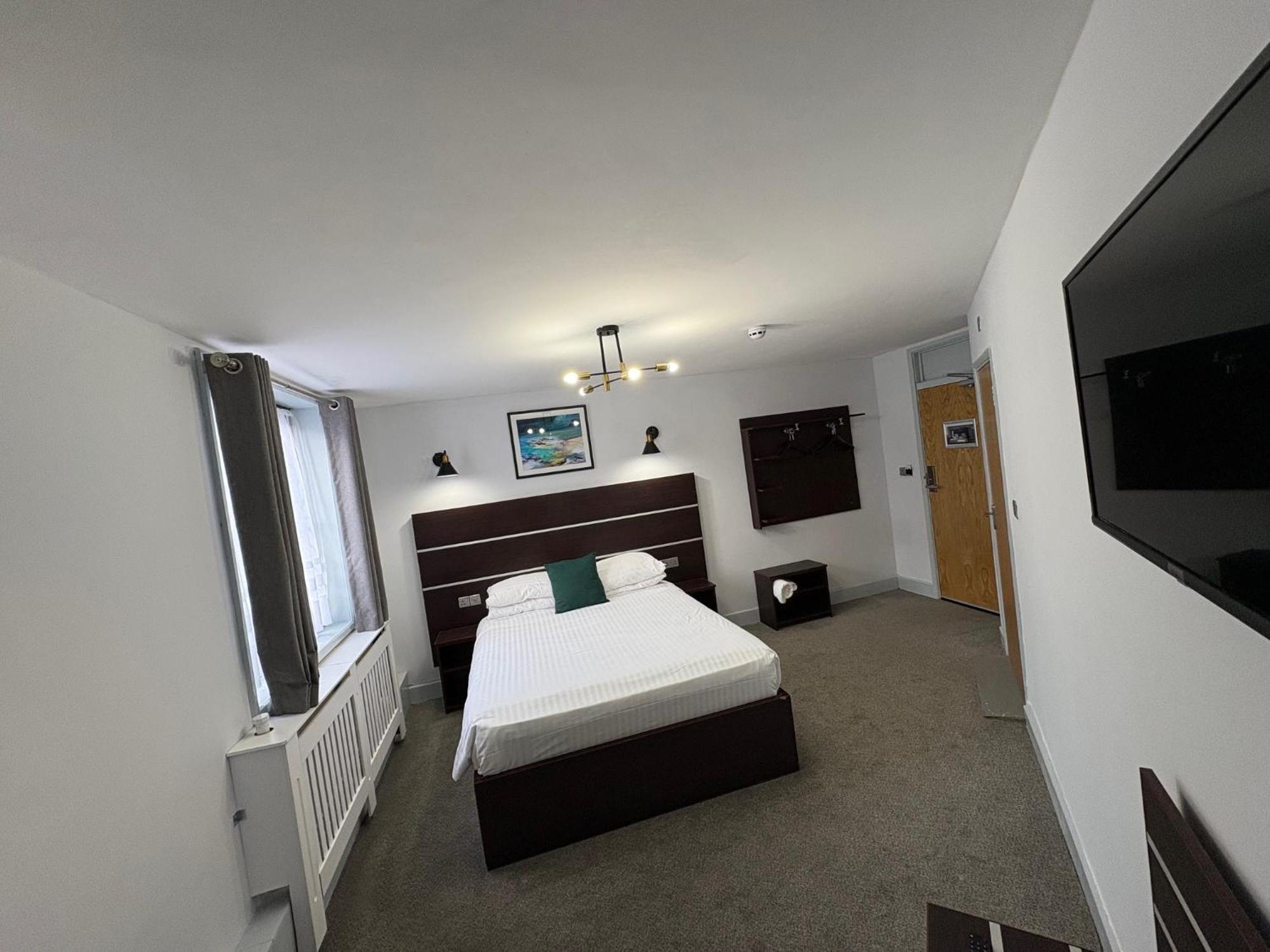 Best Western 에부베일 외부 사진